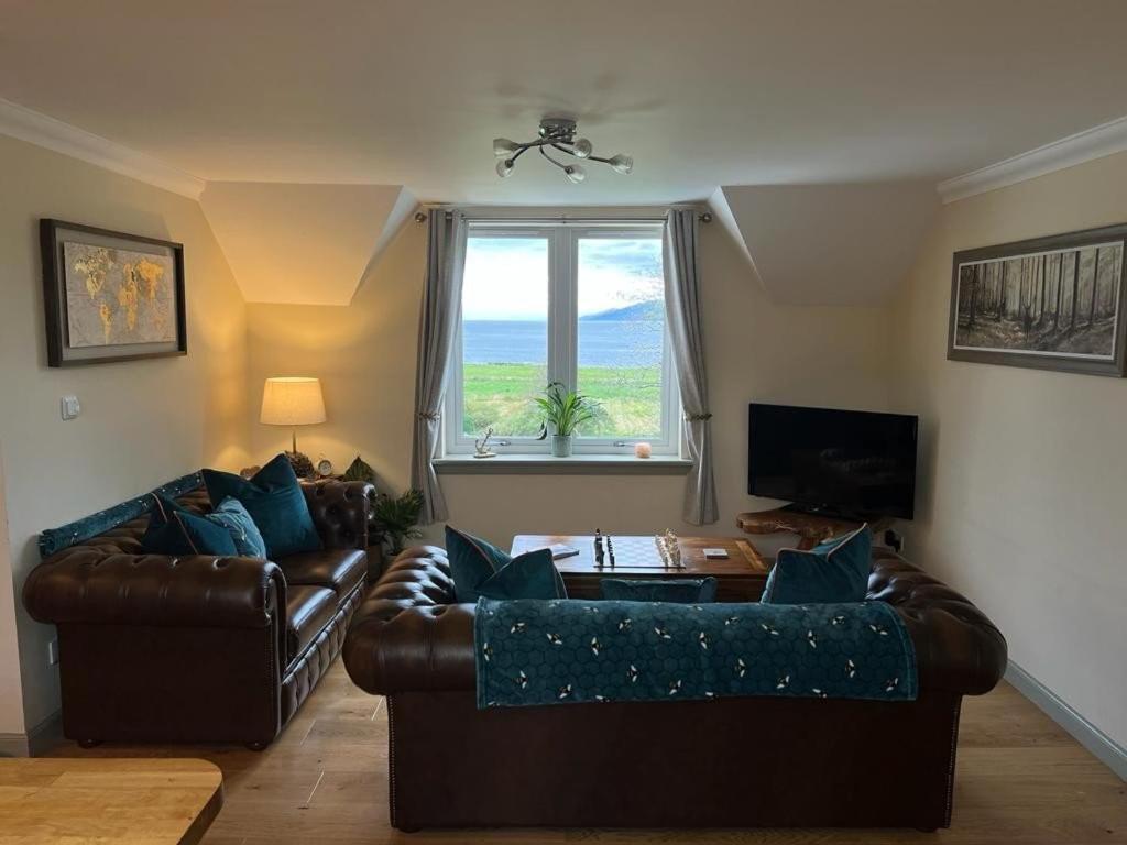 Taigh Mara 2 Bed Apartment Fort William Buitenkant foto